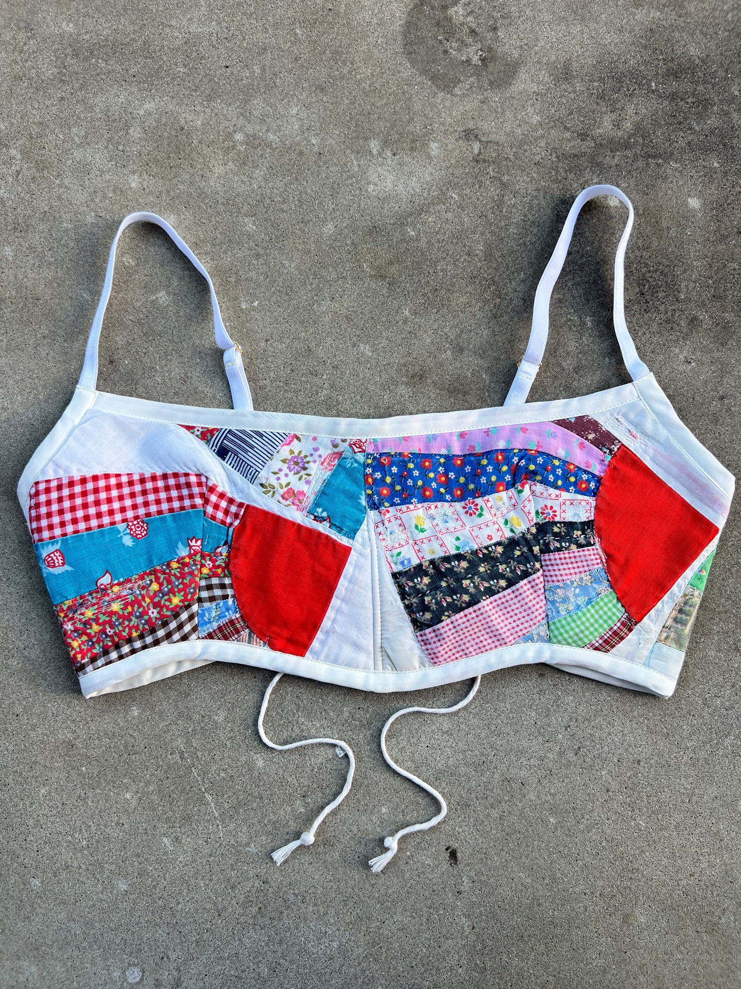 Red Fan Quilt Bra Top (C/D CUP) 30"-34"