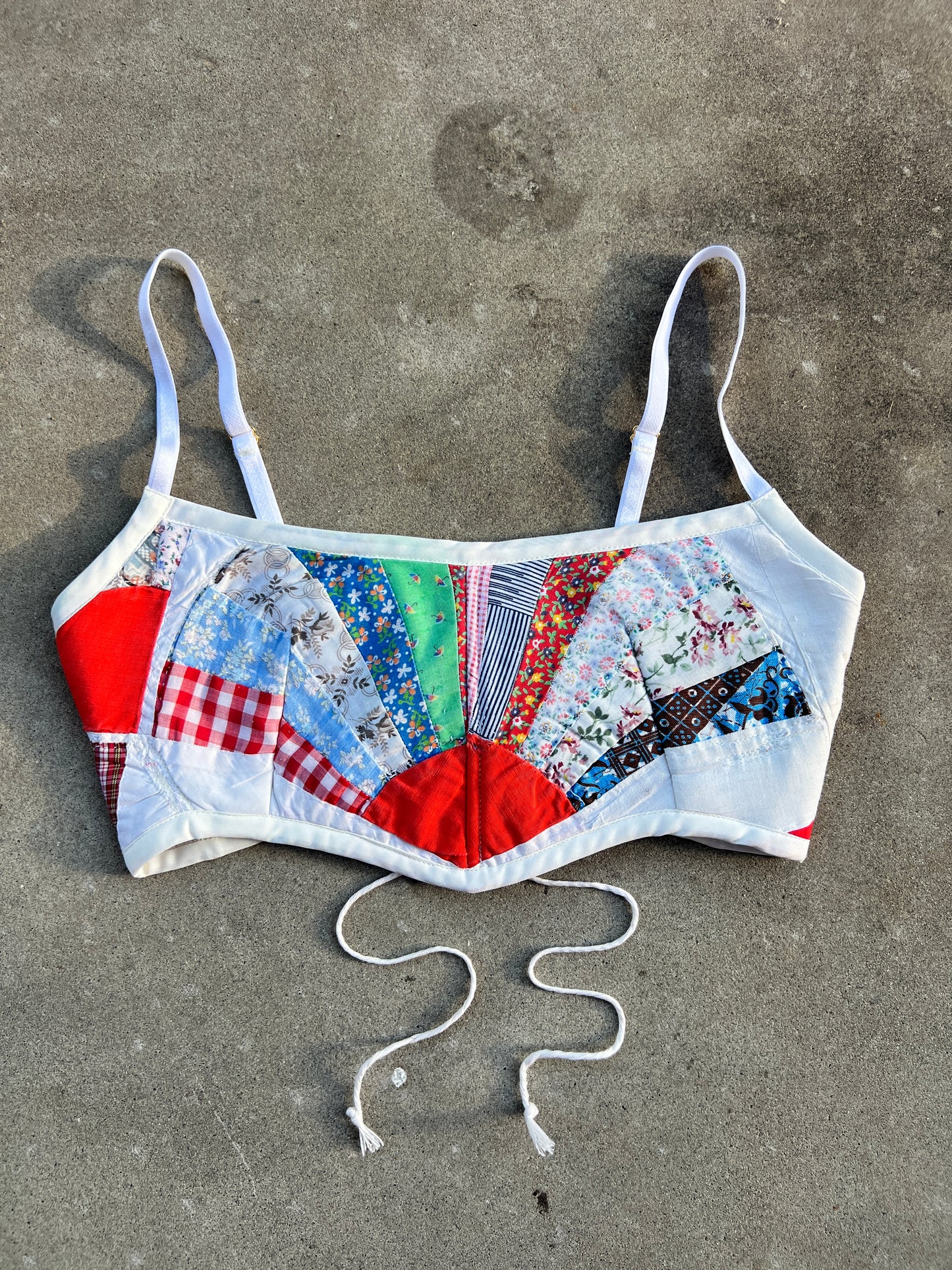 Red Fan Quilt Bra Top (A/B CUP) 28" - 32"