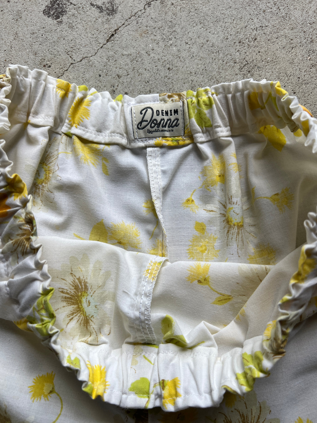 Floral Short S/M