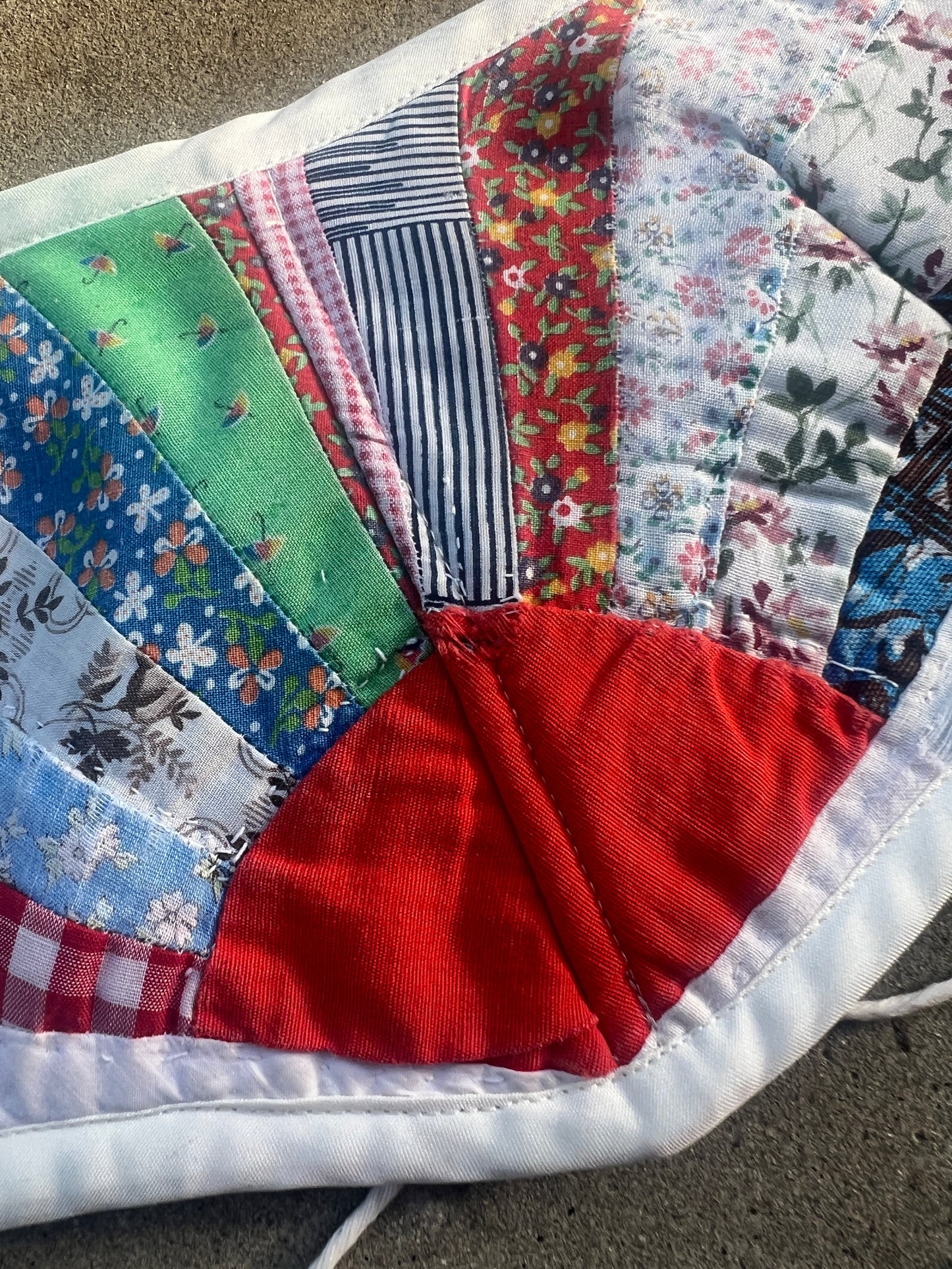 Red Fan Quilt Bra Top (A/B CUP) 28" - 32"