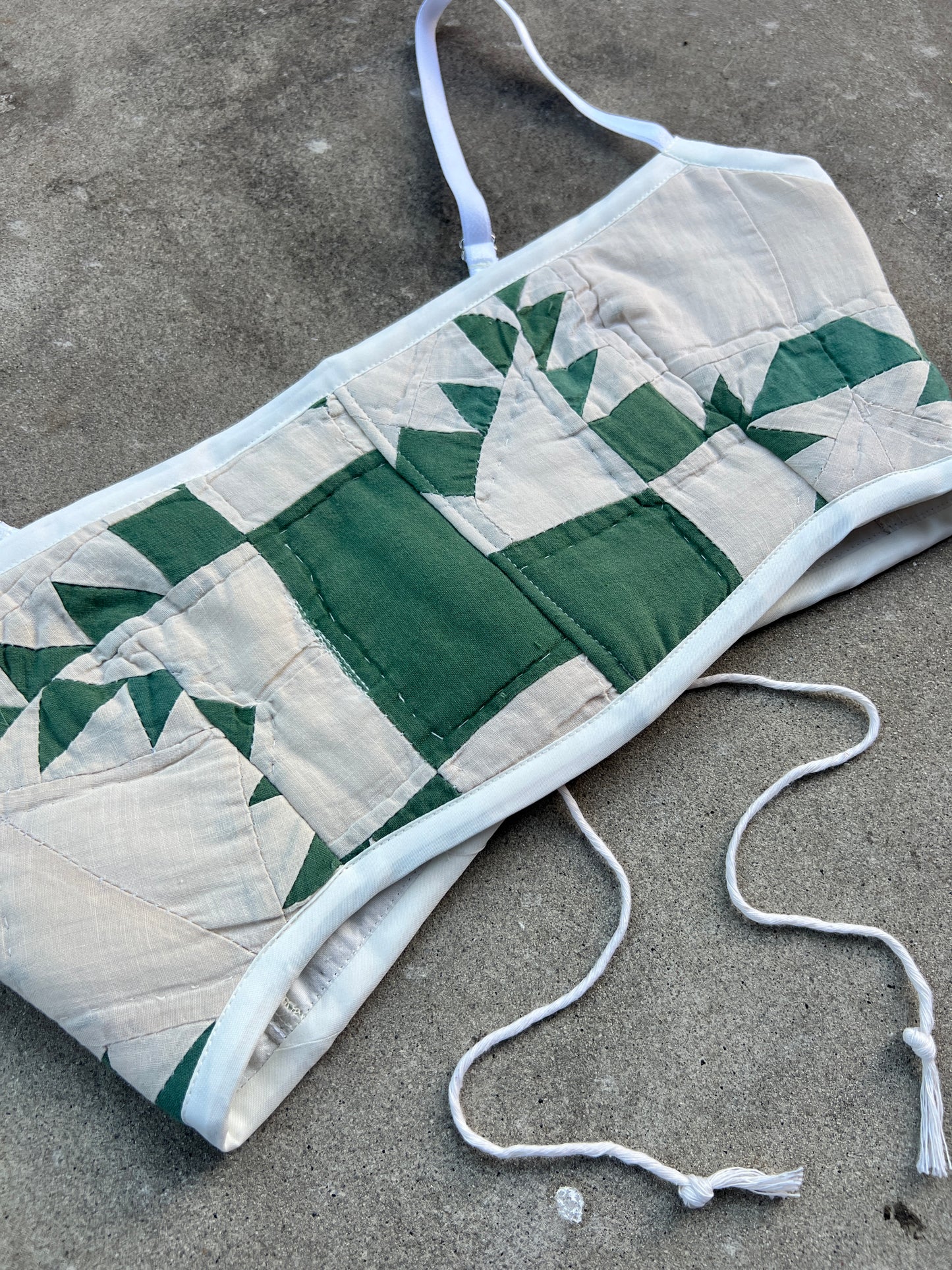 Green Quilt Bra Top (DD CUP) 27"-32"
